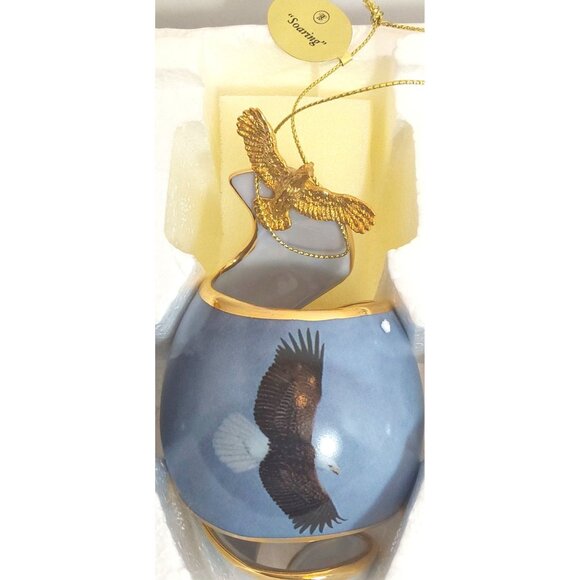 "On Eagle's Wings" Set of 3 Christmas Ornaments from Bradford Exchange from 2002 - Picture 3 of 12